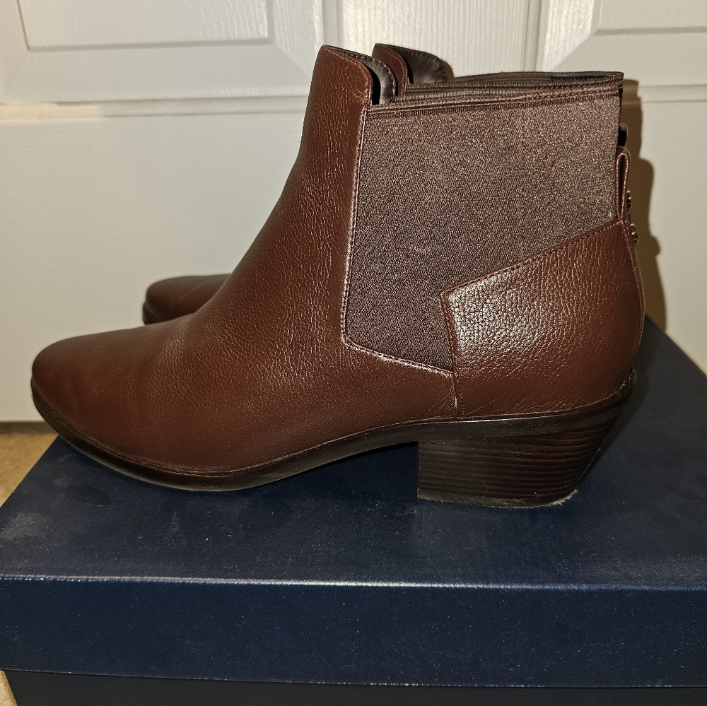 Cole Haan Gia Bootie Size 10